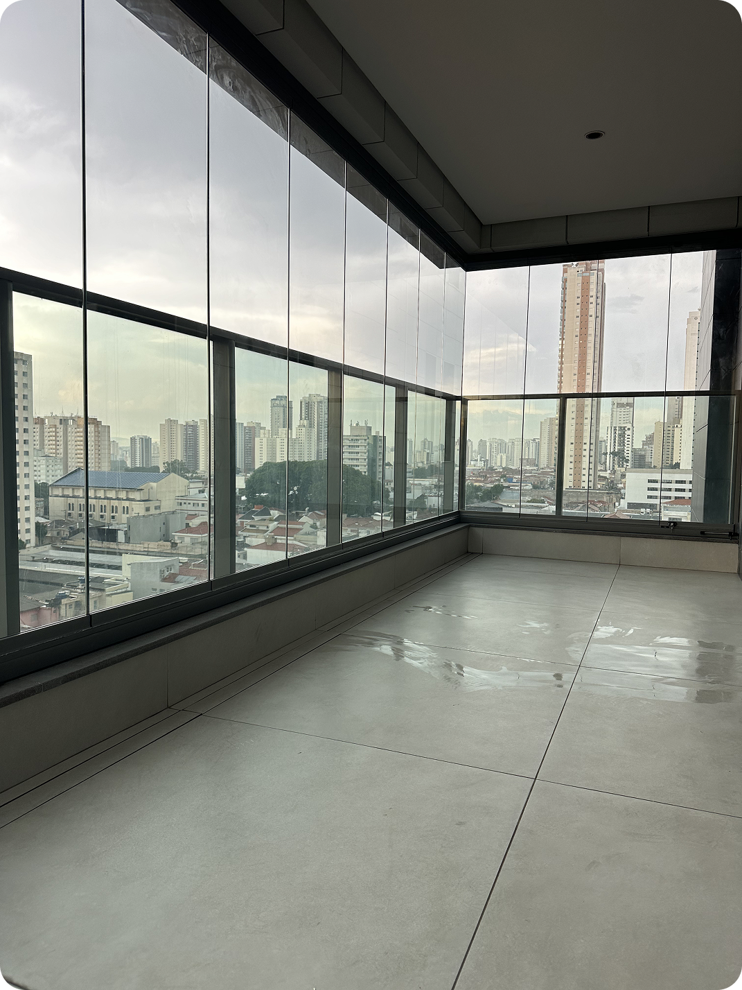 4B09336A-5A3F-41CE-83FD-967E5E8680FF