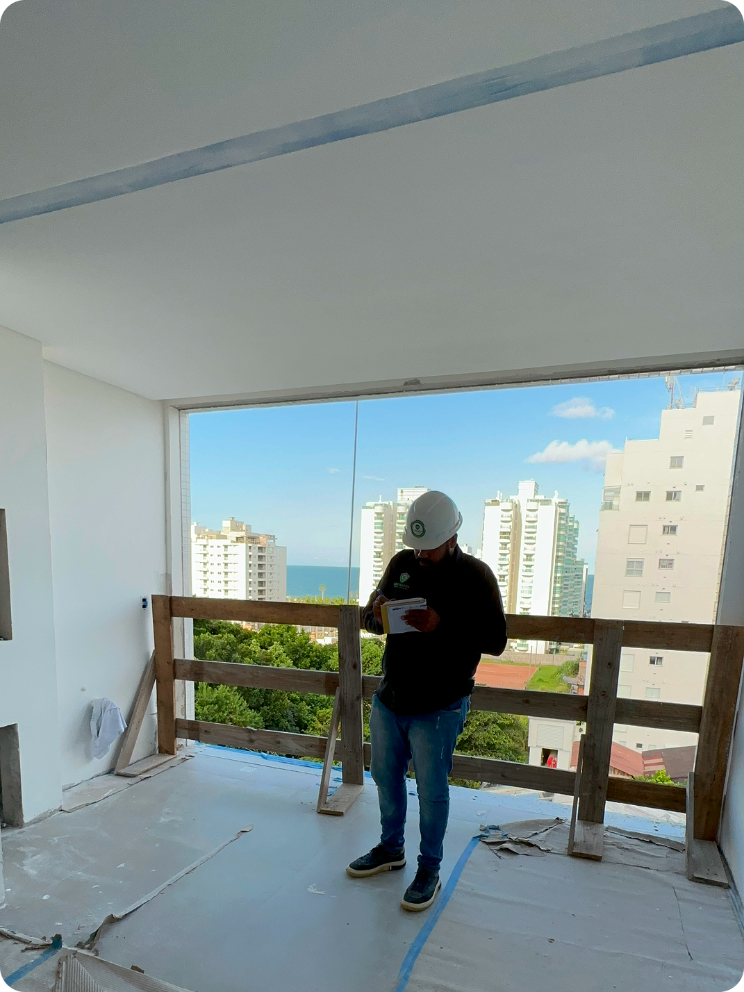 4D97CDF7-4346-4A2F-98B2-A11AB7CBD561